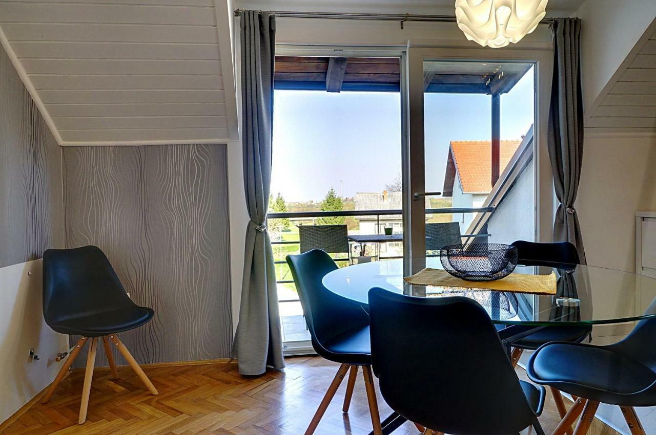 Sonas 3 With Free Private Parking Apartment Karlovac