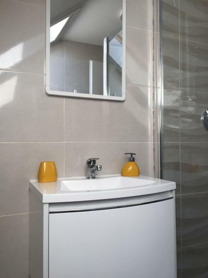 Apartment Sonas 3 With Free Private Parking