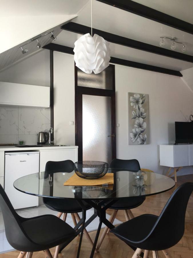 Sonas 3 With Free Private Parking Apartment