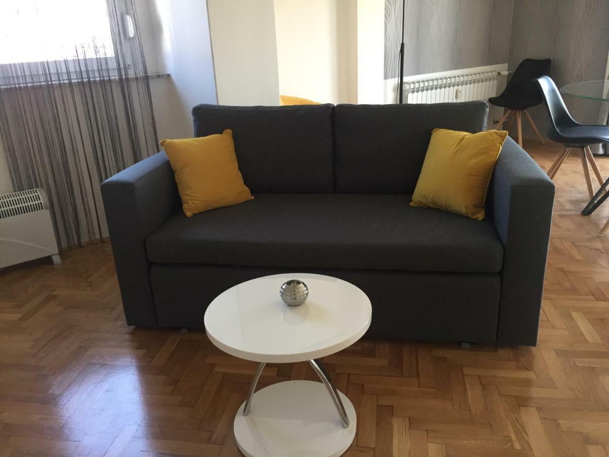 Sonas 3 With Free Private Parking Apartment *